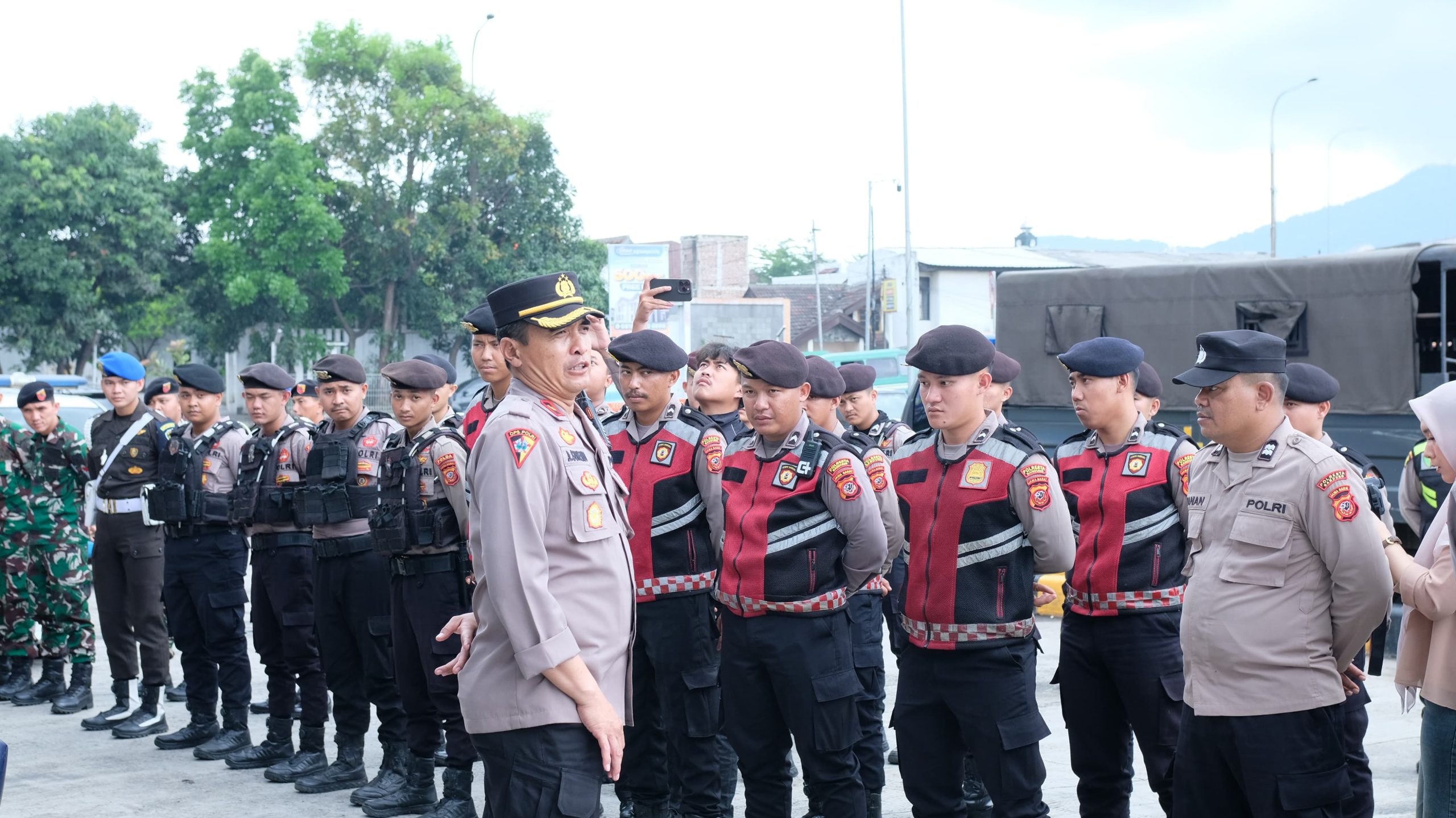 Gelar Patroli Gabungan Skala Besar Polresta Bandung,Wilayah Kabupaten Bandung Kondusif